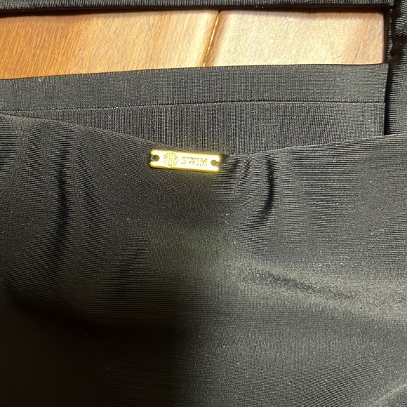 Vs swim (not included in any bundles) - Picture 4 of 5